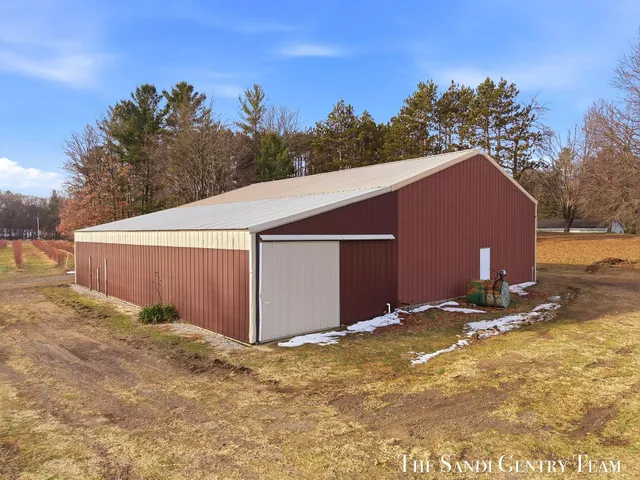 $1,118,200 | 15854 Buchanan Street, Grand Haven, MI 49417