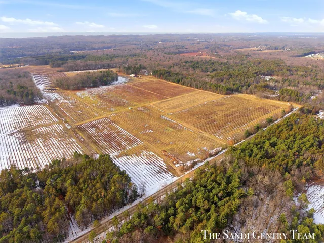 $1,118,200 | 15854 Buchanan Street, Grand Haven, MI 49417