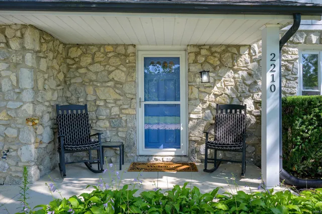 $259,750 | 2210 West Christy Lane, Muncie, IN 47304