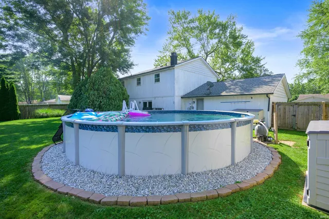 $259,750 | 2210 West Christy Lane, Muncie, IN 47304