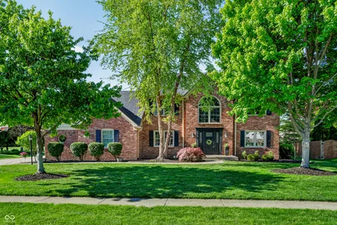 $699,999 | 1426 Stonemill Circle South, Carmel, IN 46032