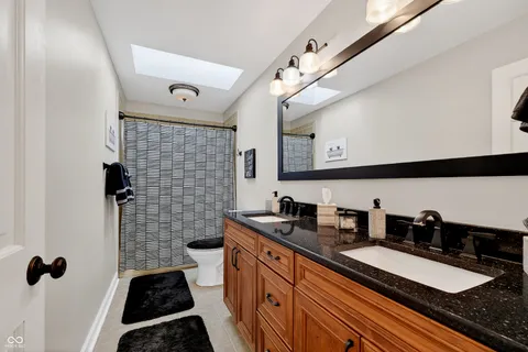 $699,999 | 1426 Stonemill Circle South, Carmel, IN 46032