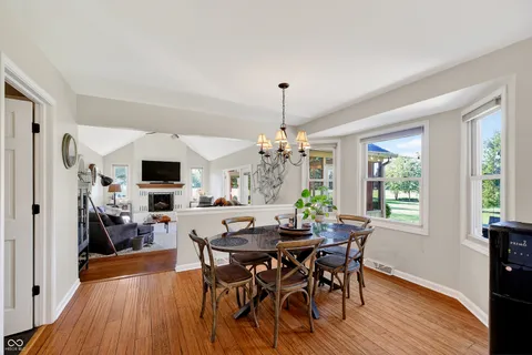 $699,999 | 1426 Stonemill Circle South, Carmel, IN 46032