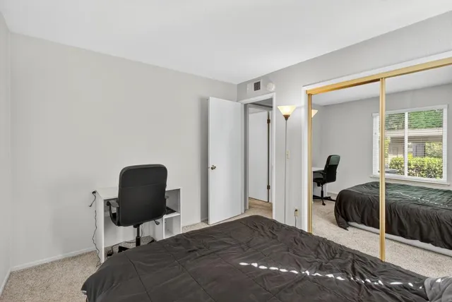 $295,000 | 5333 Primrose Drive, Unit 43A, Fair Oaks, CA 95628