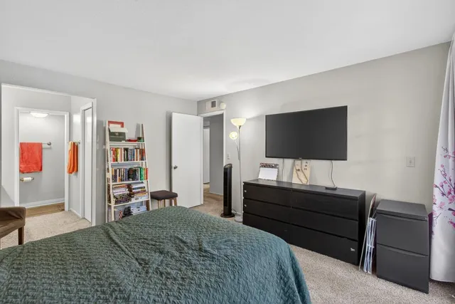 $295,000 | 5333 Primrose Drive, Unit 43A, Fair Oaks, CA 95628