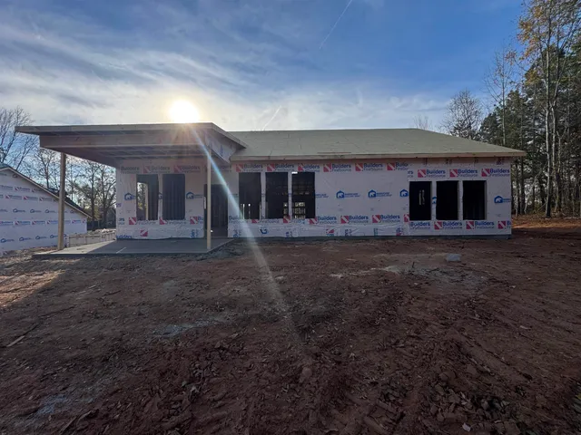 $372,900 | 169 Nicholls Drive, Spartanburg, SC 29301