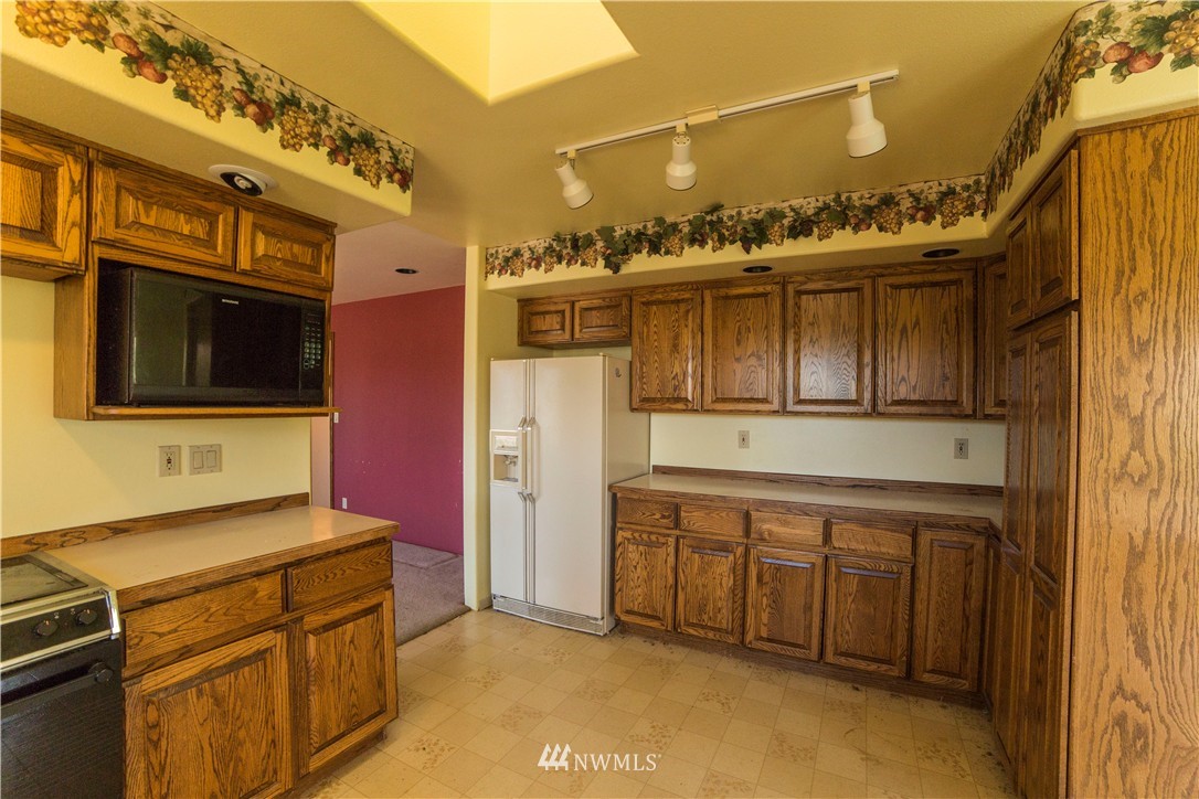6044 North Cashmere Road Cashmere, WA 98815 - Photo 9 of 21 Gallery Image 9
