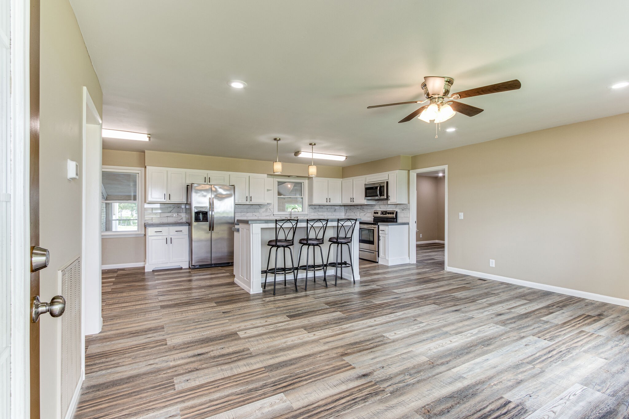 704 River Ranch Road Shelbyville, TN 37160 - Photo 3 of 32 Gallery Image 3