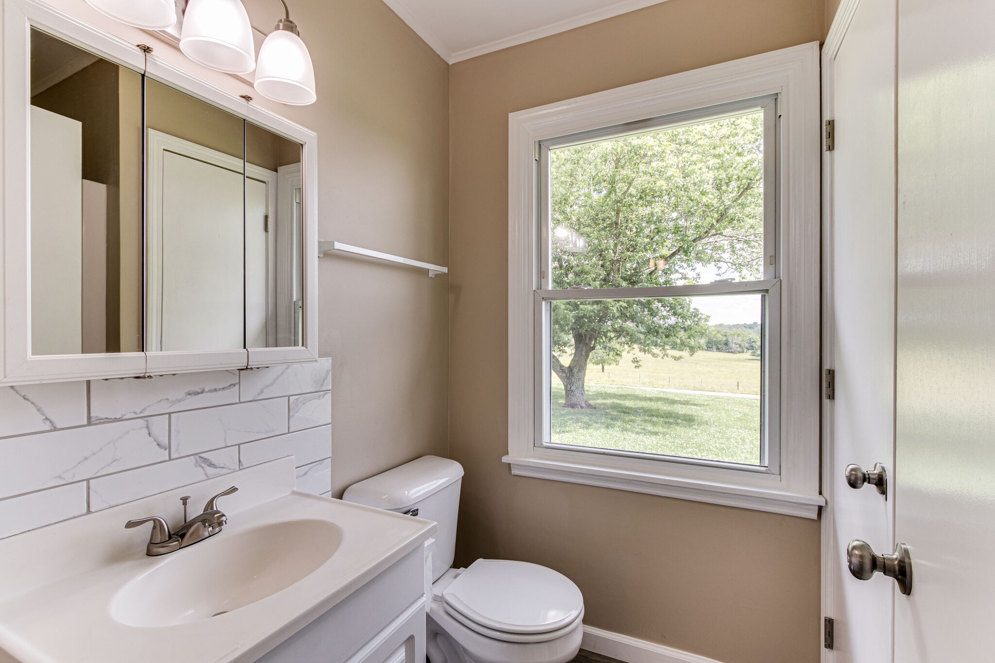 704 River Ranch Road Shelbyville, TN 37160 - Photo 9 of 32 Gallery Image 9