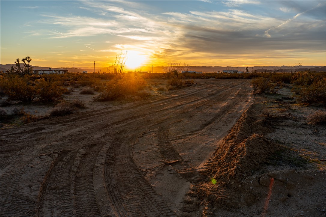 207-17-065 South Cameron Road Yucca, AZ 86438 - Photo 24 of 24
