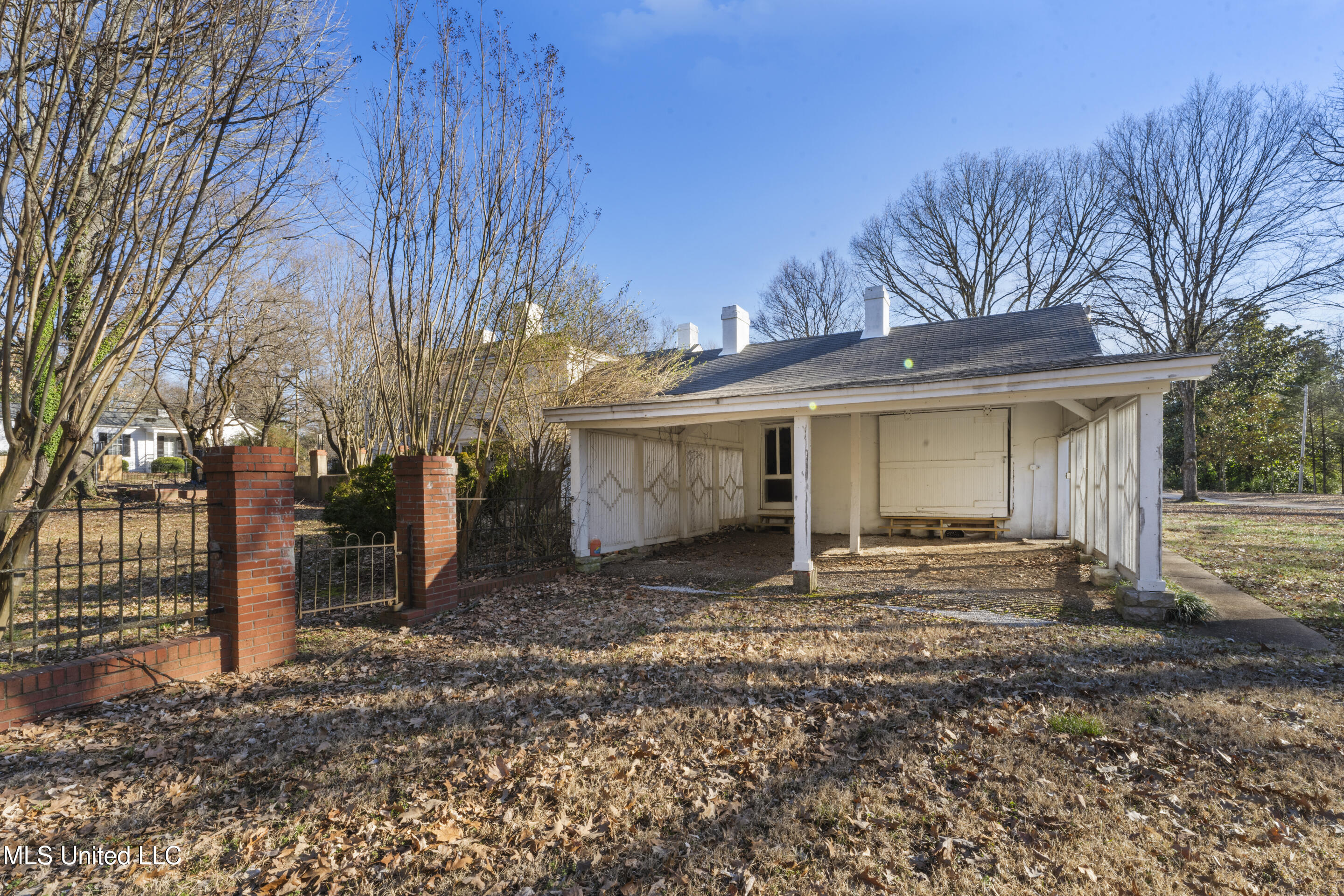 166 South Craft Street Holly Springs, MS 38635 - Photo 21 of 22 Detached Carport/Workshop