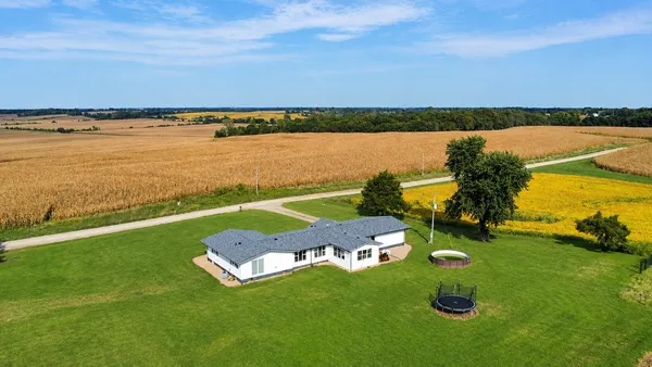 $378,000 | 28225 Napa Street, Ewing, MO 63440