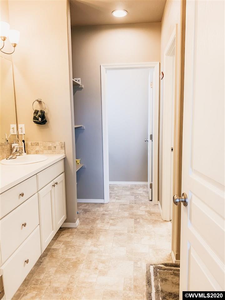 805 Chestnut Street Independence, OR 97351 - Photo 24 of 31 Gallery Image 24