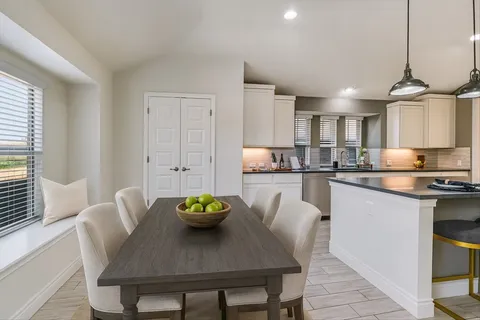 $475,000 | 104 West Highfield Street, Hutto, TX 78634