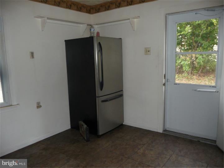 9309 Treaty Road Philadelphia, PA 19114 - Photo 10 of 11 Gallery Image 10