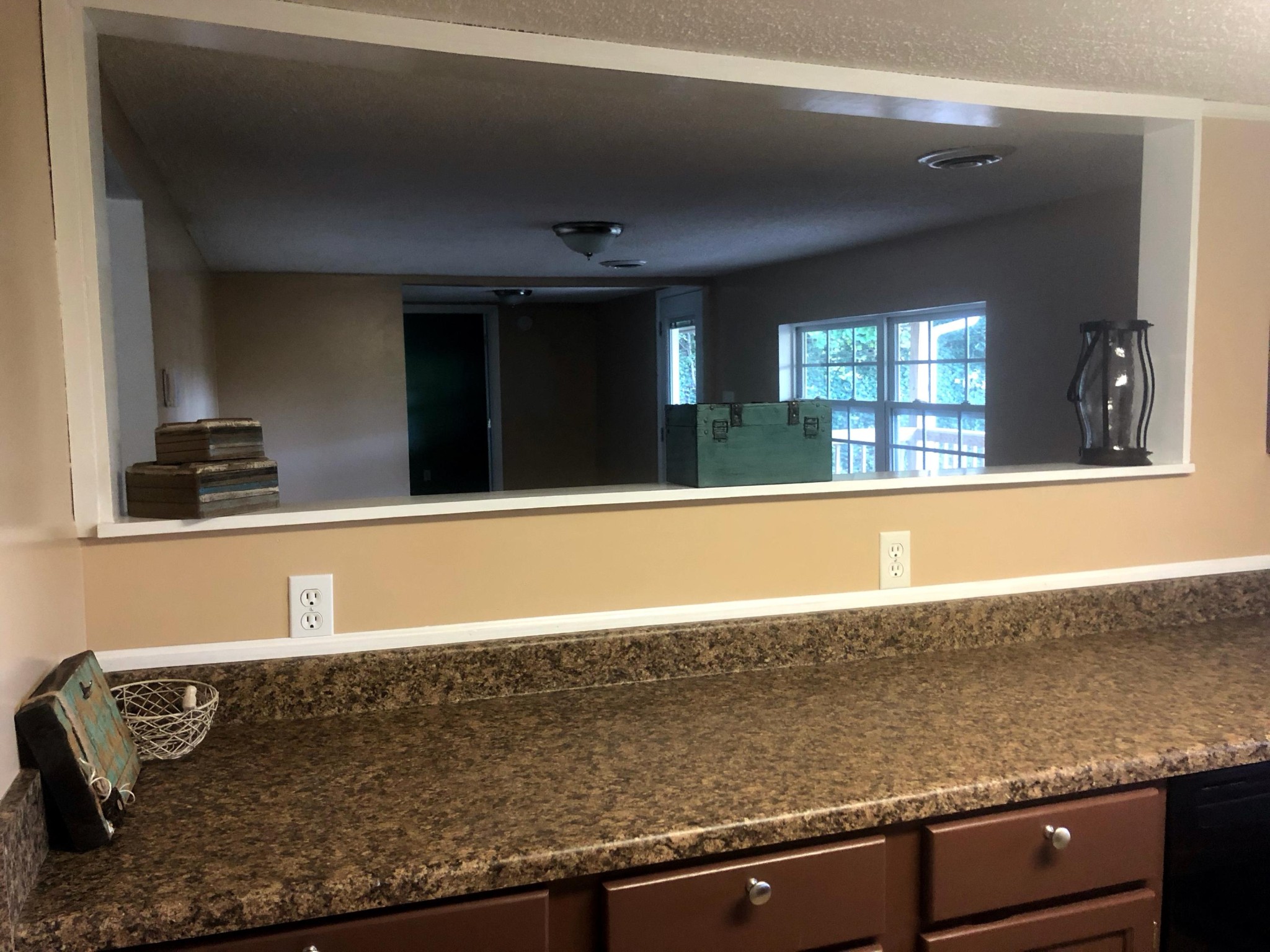 304 Lee Road Clinton, TN 37716 - Photo 4 of 21 a view of a kitchen counter top and living room