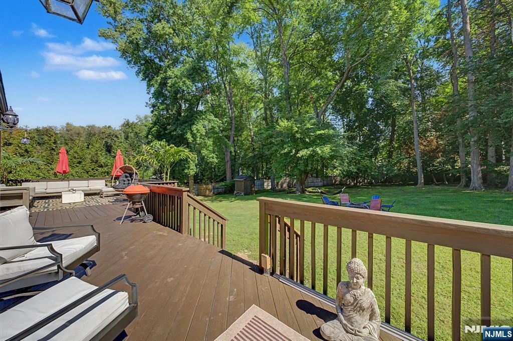 89 Closter Dock Road Closter, NJ 07624 - Photo 30 of 38 Gallery Image 30