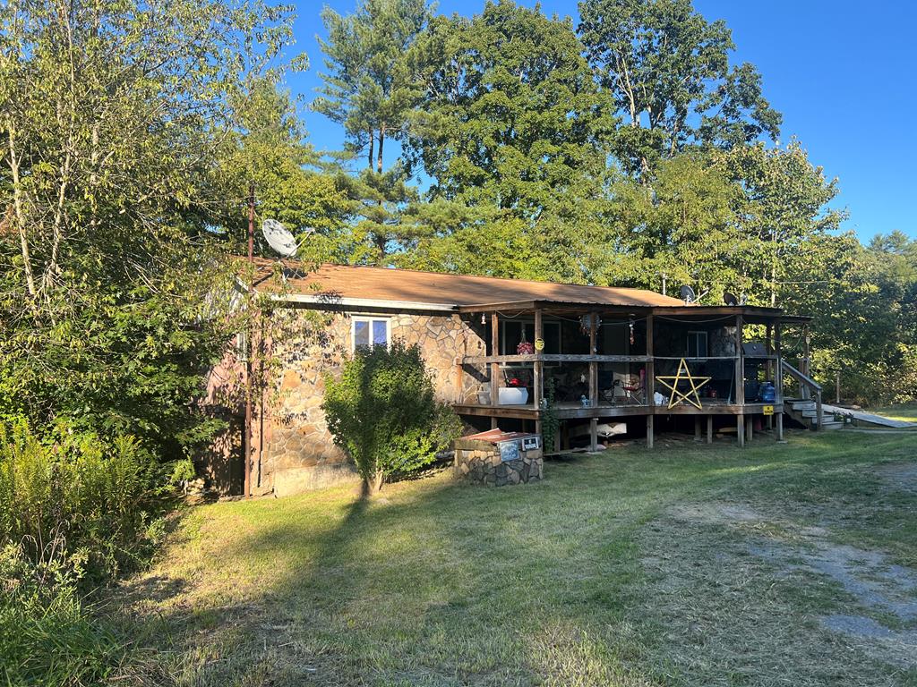 5810 Eads Mill Road Princeton, WV 24739 - Photo 1 of 1 Gallery Image 1