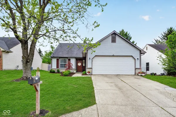 $315,000 | 3215 Village Park N Drive, Carmel, IN 46033