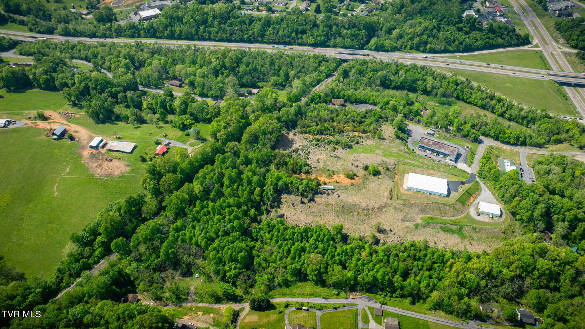 1216 West Shipley Ferry Road, Unit 7 Kingsport, TN 37663 - Photo 5 of 11 105