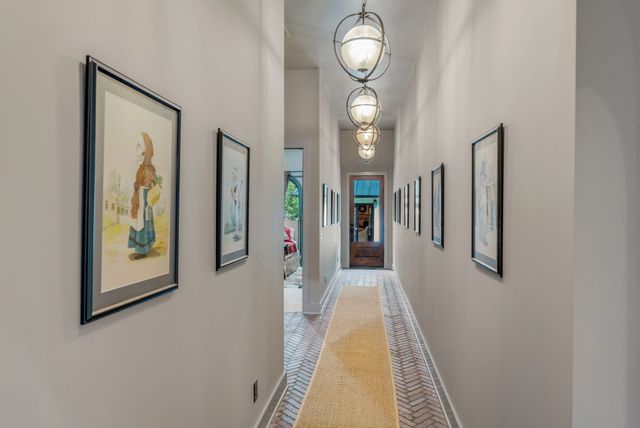 a view of livingroom with furniture