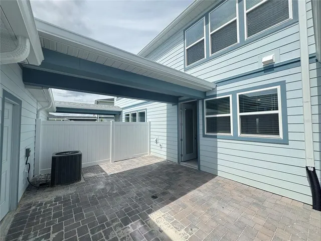 an empty room with a empty space and window