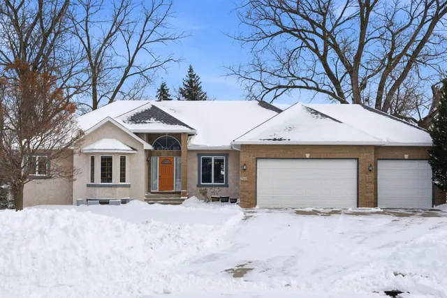 $615,000 | 2510 Wexford Court, New Brighton, MN 55112
