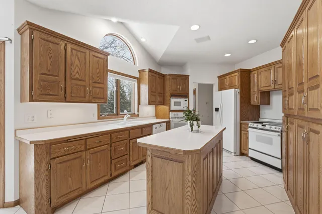 $615,000 | 2510 Wexford Court, New Brighton, MN 55112