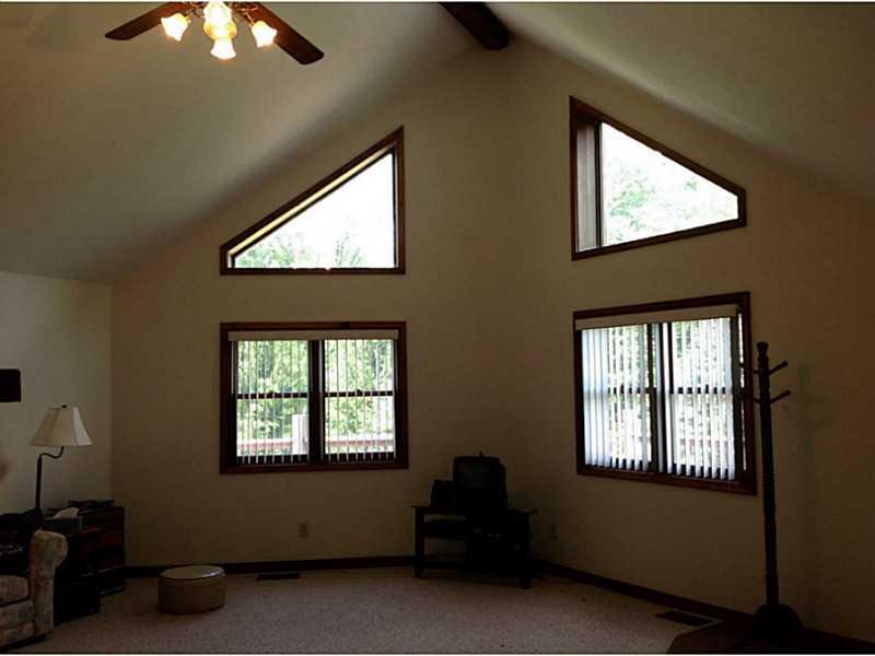 239 Jessup Road Rosedale, IN 47874 - Photo 2 of 24