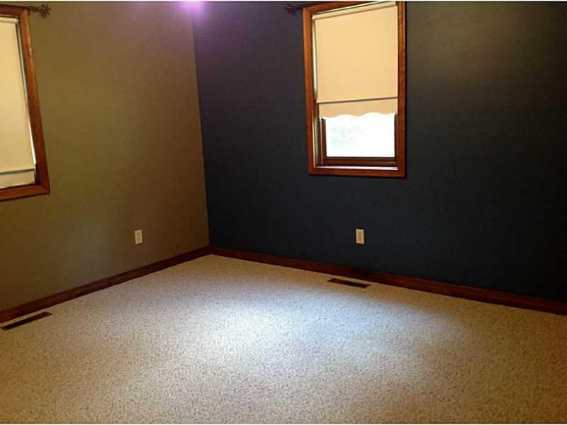239 Jessup Road Rosedale, IN 47874 - Photo 11 of 24