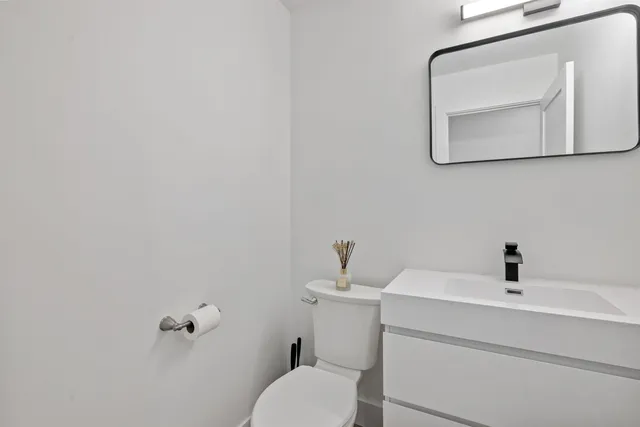 $499,000 | 257 Weirs Boulevard, Unit 4, Laconia, NH 03246