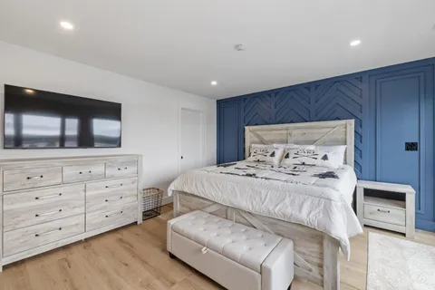 $499,000 | 257 Weirs Boulevard, Unit 4, Laconia, NH 03246