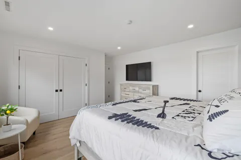 $499,000 | 257 Weirs Boulevard, Unit 4, Laconia, NH 03246