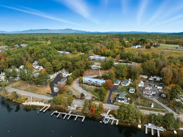 $499,000 | 257 Weirs Boulevard, Unit 4, Laconia, NH 03246