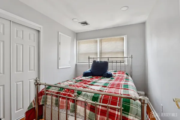 $790,000 | 51 Prospect Avenue, Edison, NJ 08817