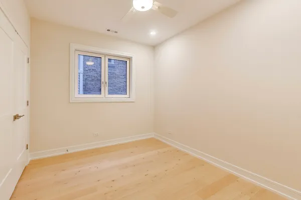 $435,000 | 4351 South Vincennes Avenue, Unit 2, Chicago, IL 60653