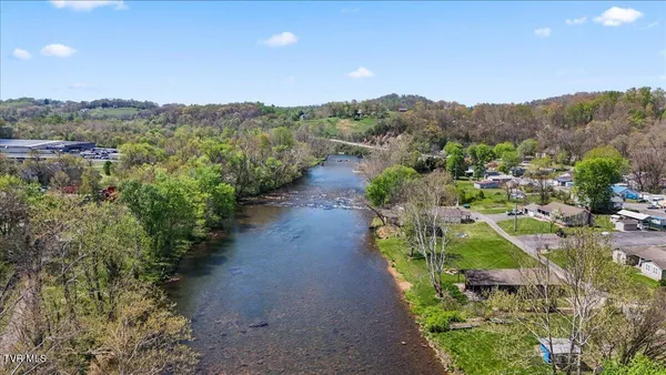 $349,900 | 701 Hemlock Street, Elizabethton, TN 37643