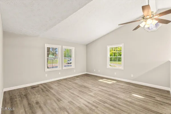 $349,900 | 701 Hemlock Street, Elizabethton, TN 37643