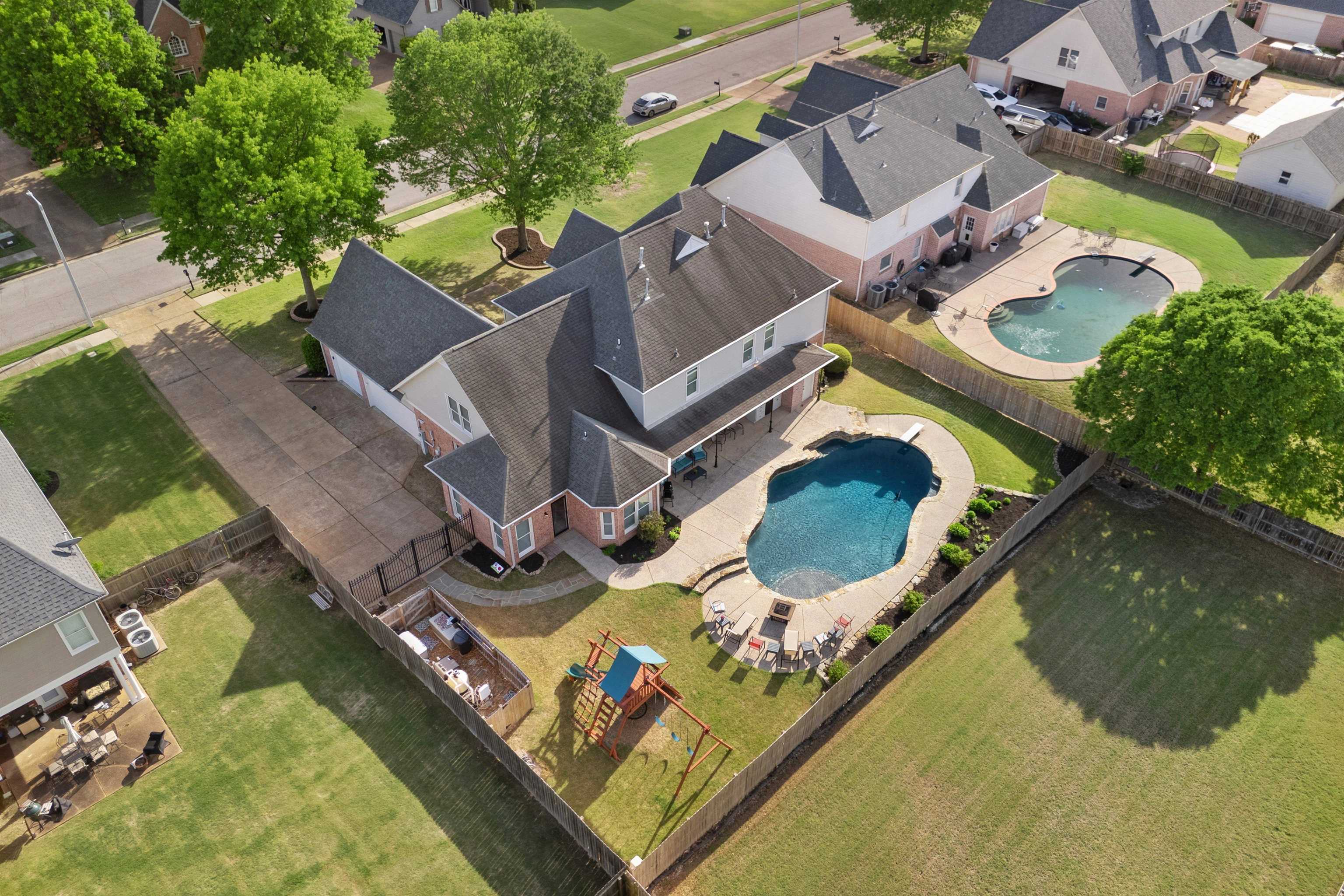 910 Hatton Street Collierville, TN 38017 - Photo 34 of 40 Gallery Image 34