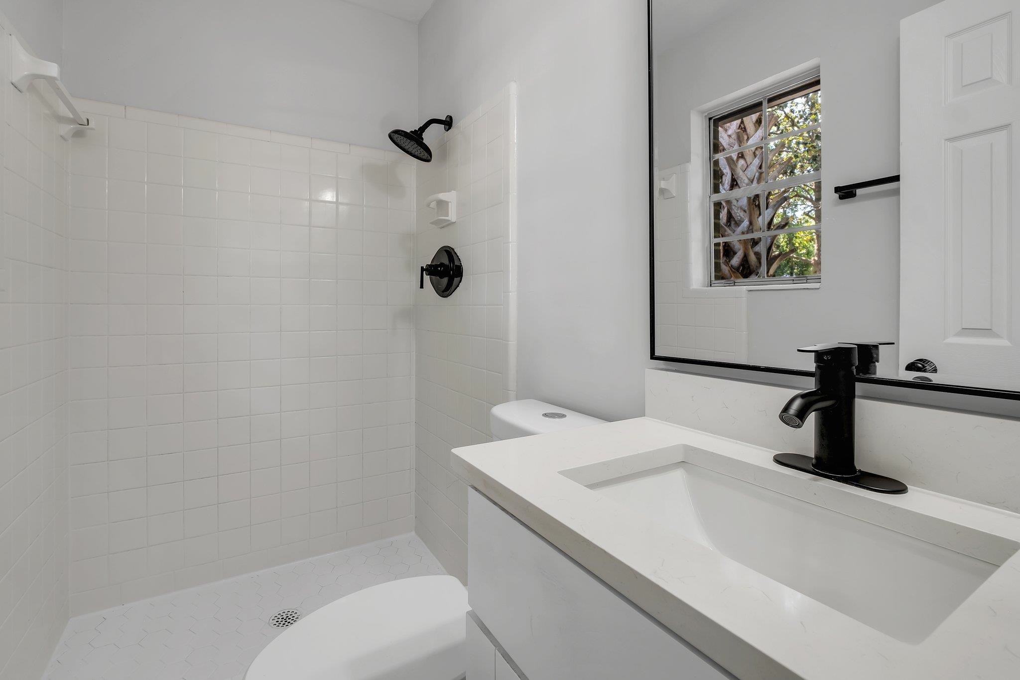 2314 Oxford Road Tallahassee, FL 32304 - Photo 20 of 27