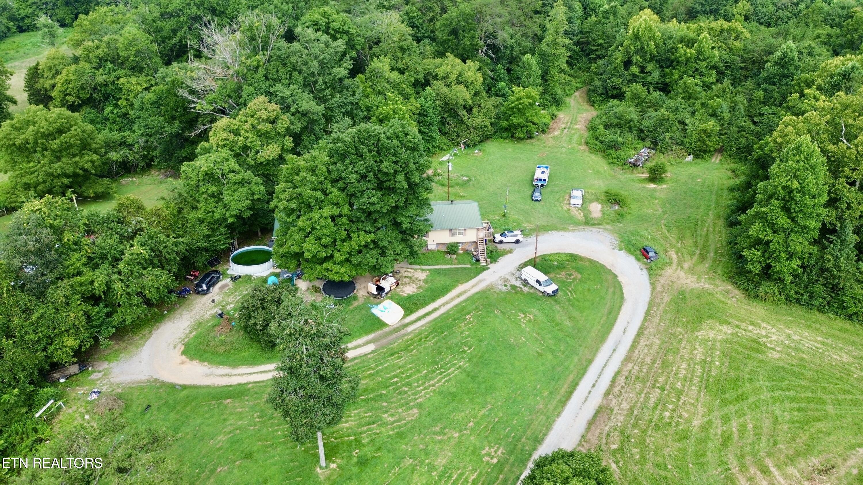 1717 West Raccoon Valley Drive Heiskell, TN 37754 - Photo 20 of 44 1-20
