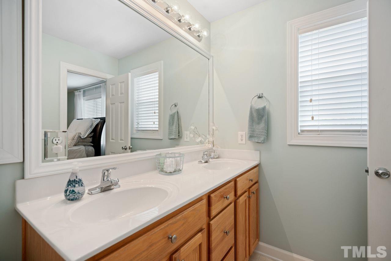 516 East Maple Avenue Holly Springs, NC 27540 - Photo 23 of 30