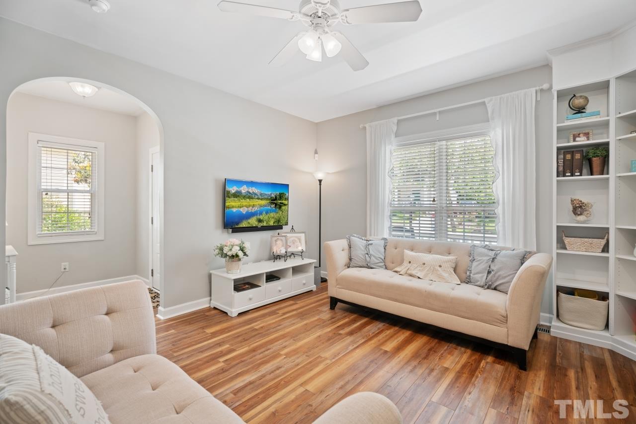 516 East Maple Avenue Holly Springs, NC 27540 - Photo 6 of 30