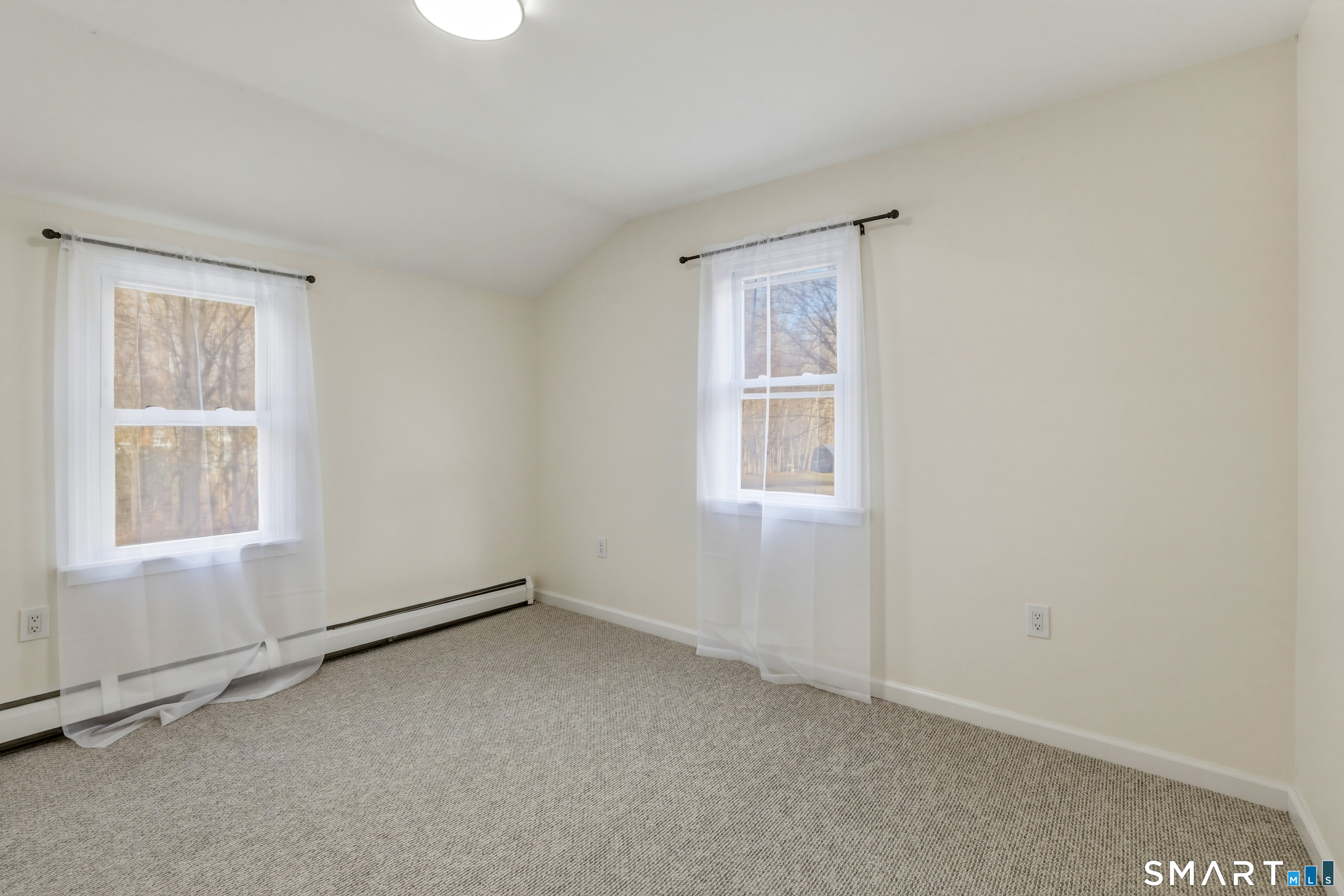 35 Hollow Brook Road Windsor, CT 06095 - Photo 30 of 40