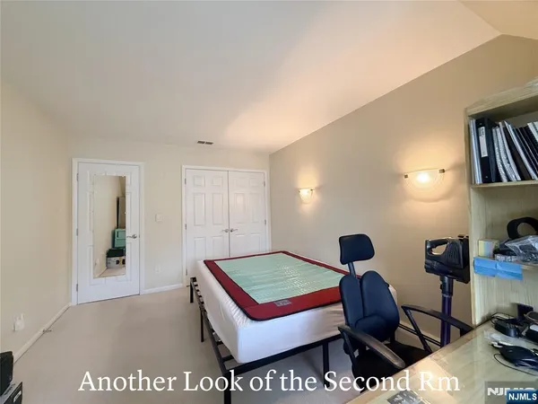 $5,000 | 205 Beech Court, Norwood, NJ 07648