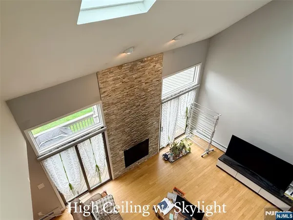 $5,000 | 205 Beech Court, Norwood, NJ 07648