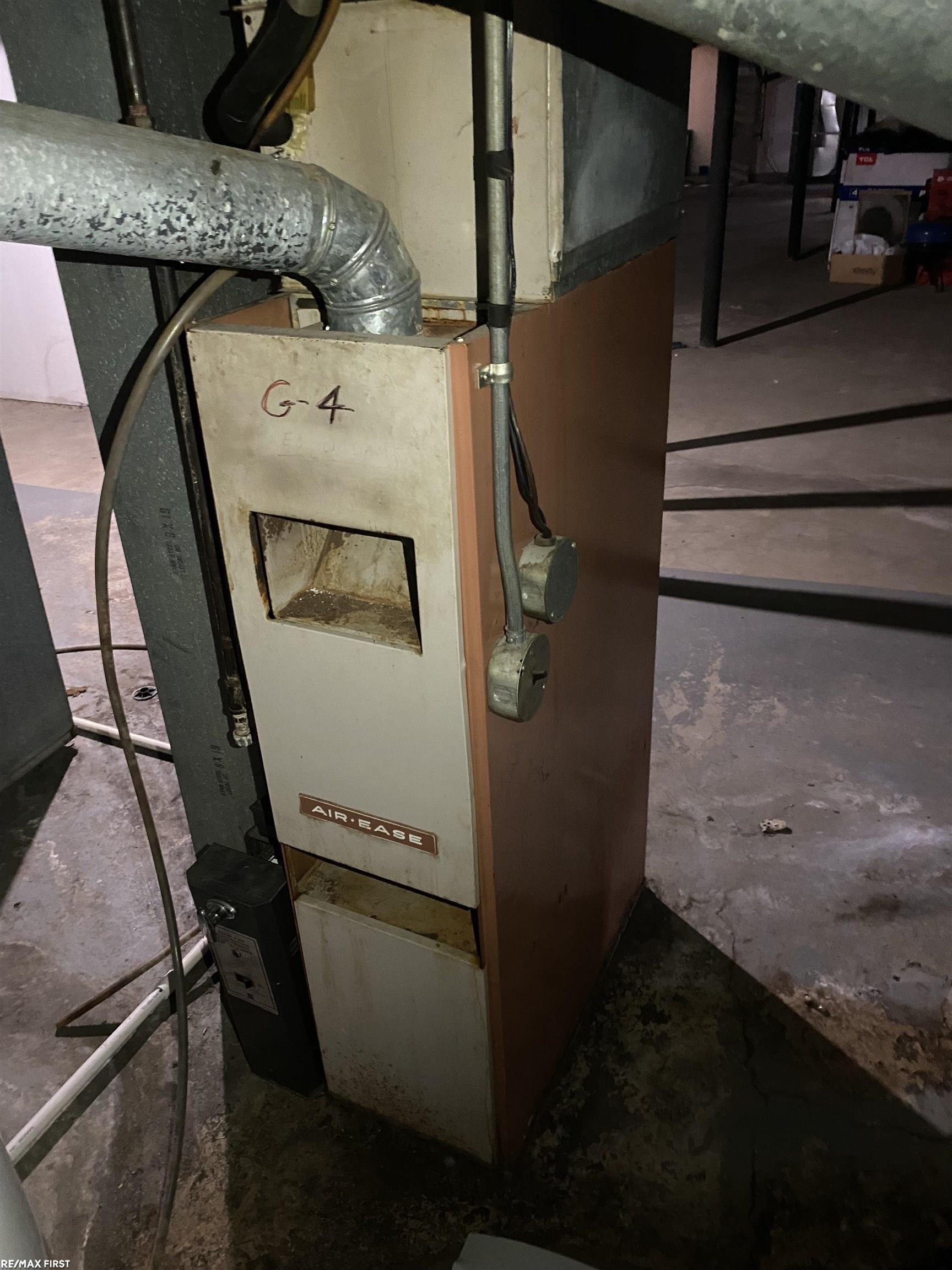 29201 Hayes Road, Unit G4 Warren, MI 48088 - Photo 8 of 21 furnace