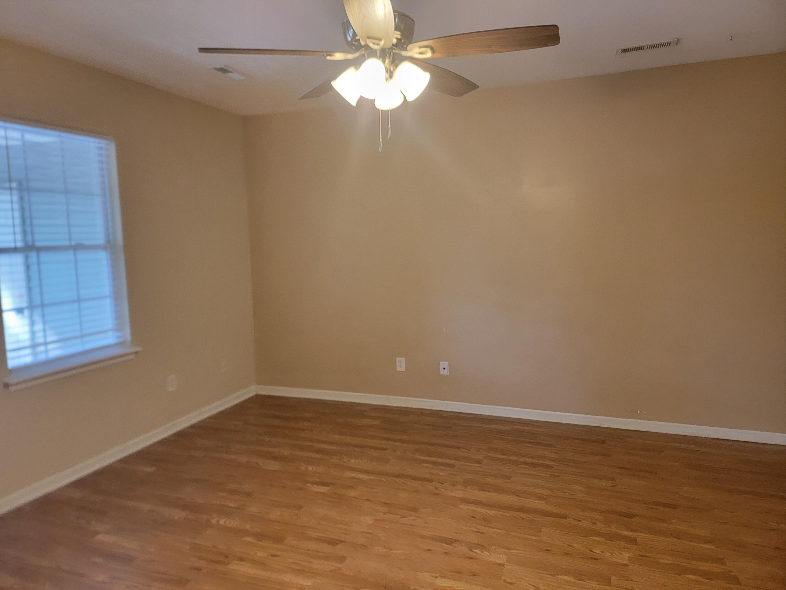 115 Woodward Road Goose Creek, SC 29445 - Photo 12 of 24 20250124_120555