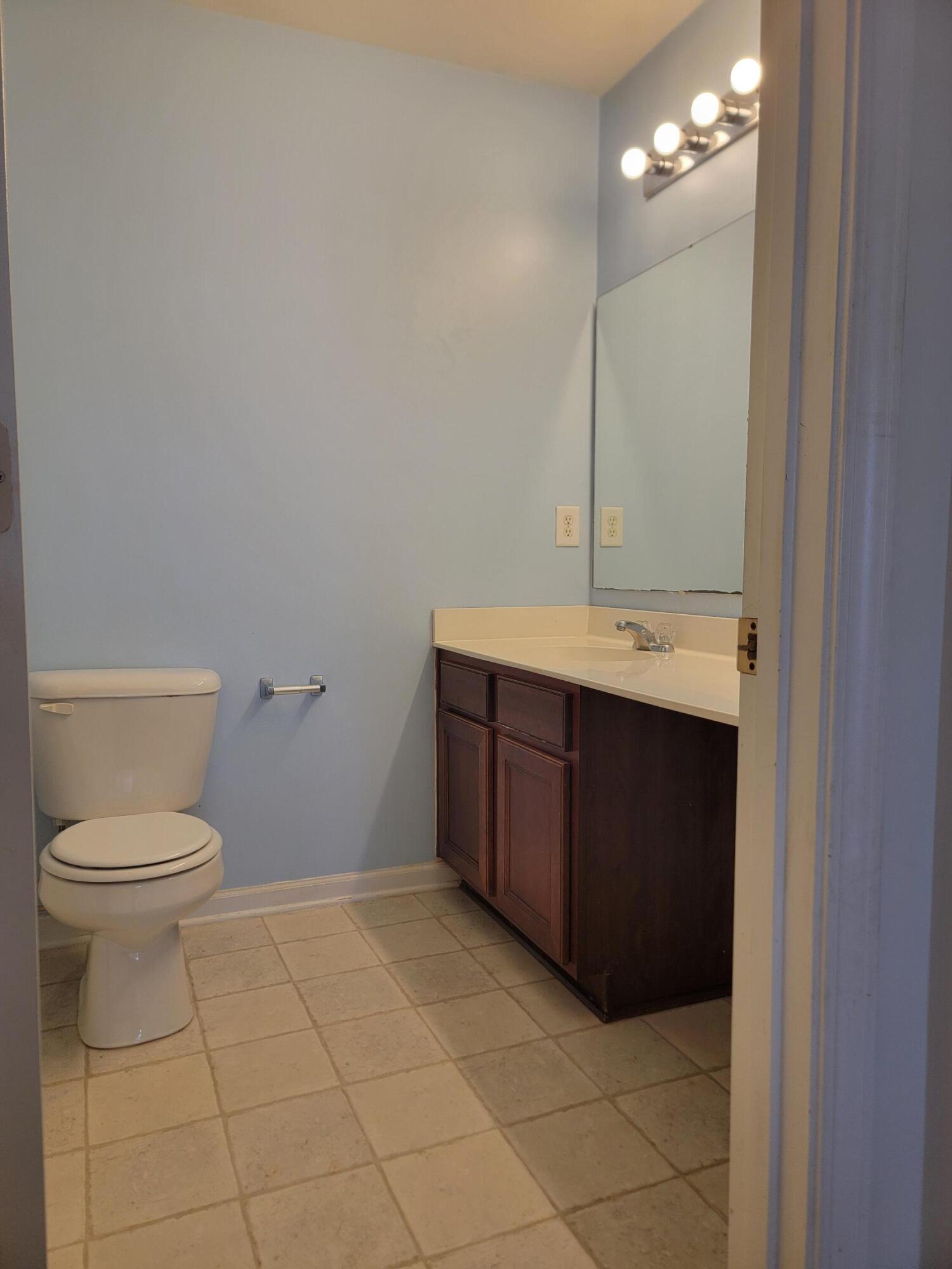 115 Woodward Road Goose Creek, SC 29445 - Photo 16 of 24 20250124_121157