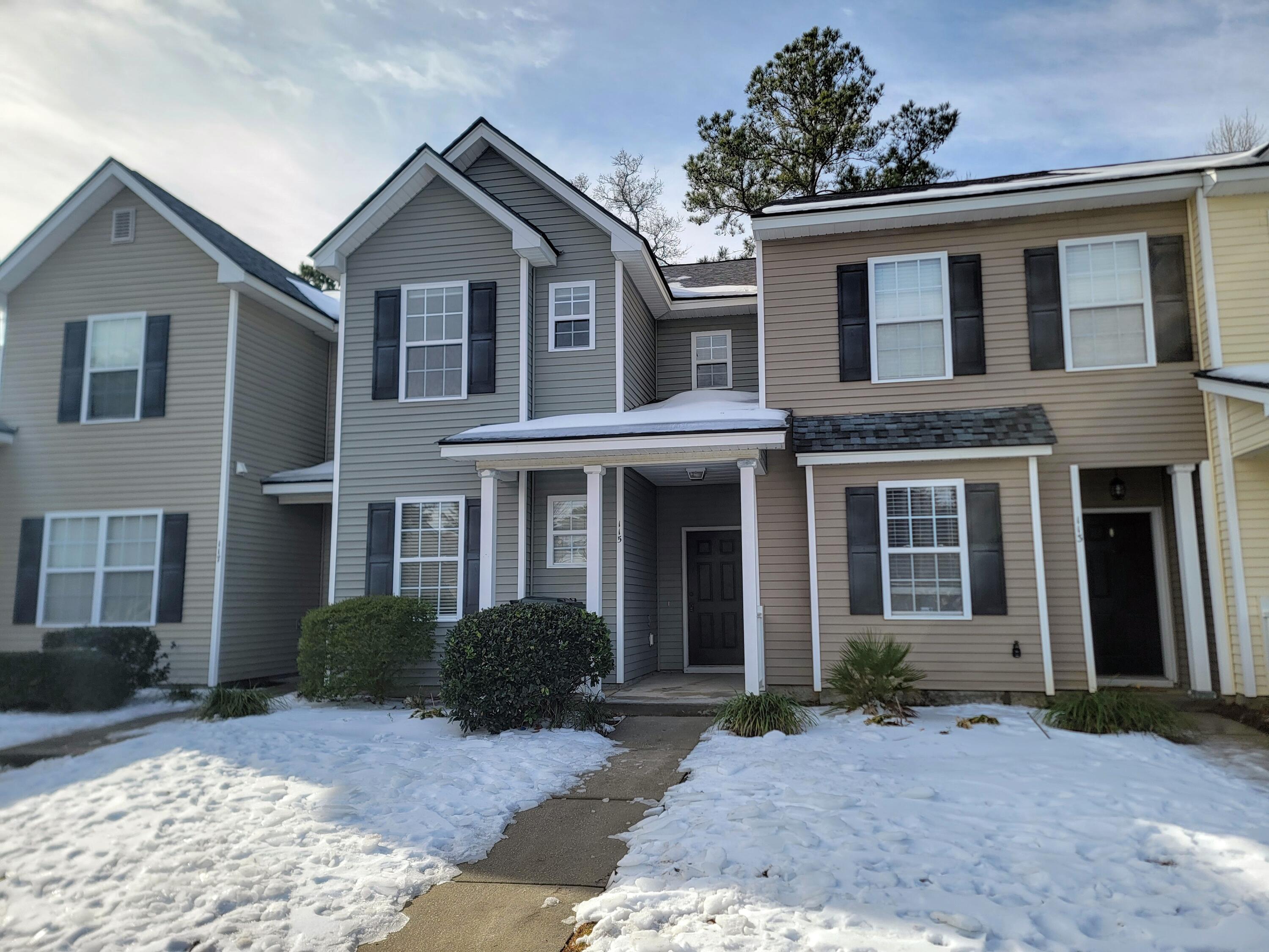 115 Woodward Road Goose Creek, SC 29445 - Photo 2 of 24 image